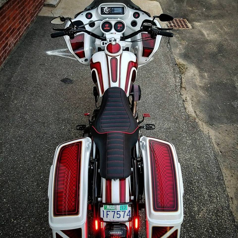 Gas Tank with Knee Cut Outs